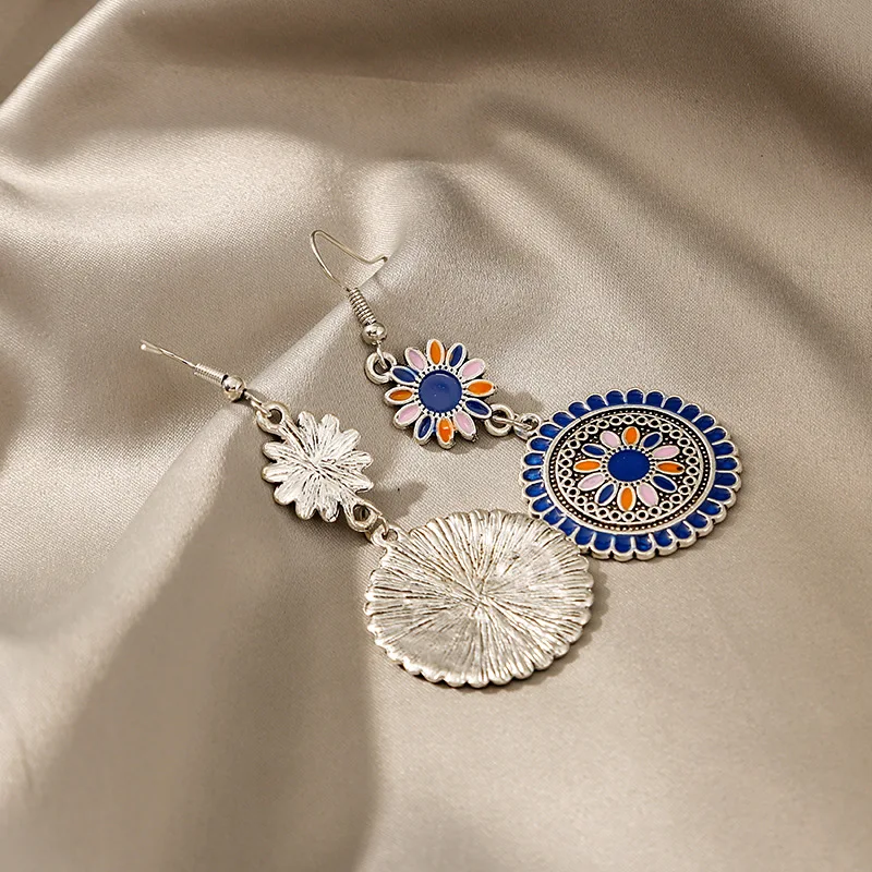 European and American exaggerated retro Bohemian earrings alloy drip oil circular sunflower ear hook retro ethnic style earrings