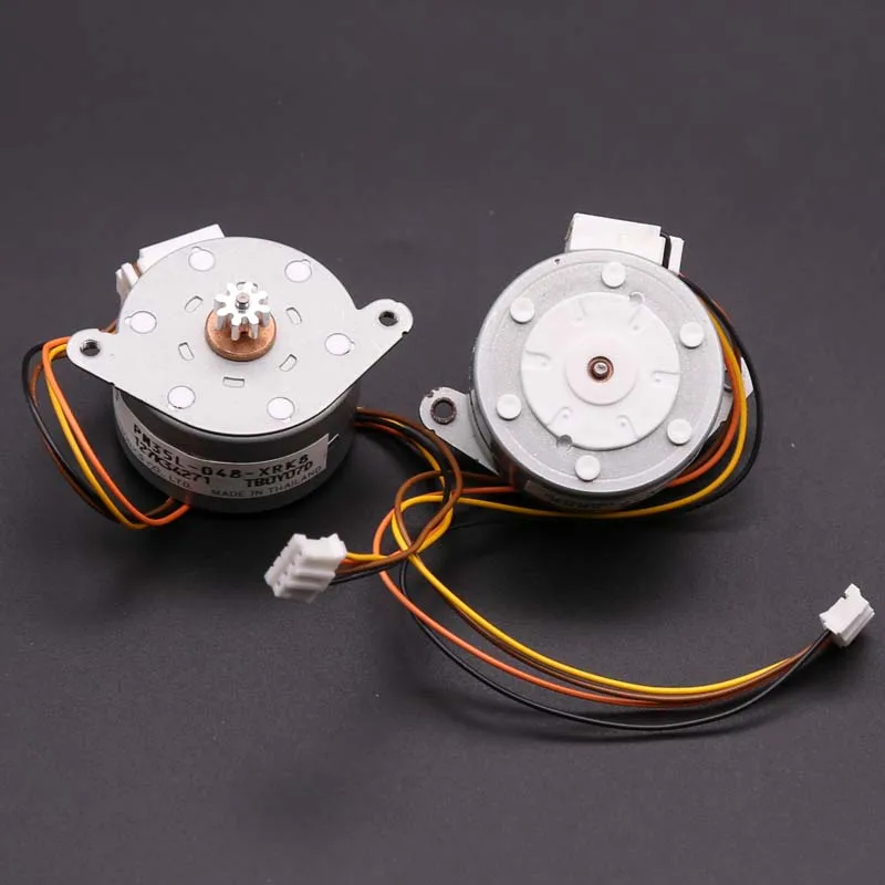 Brand New 35mm Stepping Motor PM35L-048 2-phase 4-wire 7.5degree Round Stepper Motor