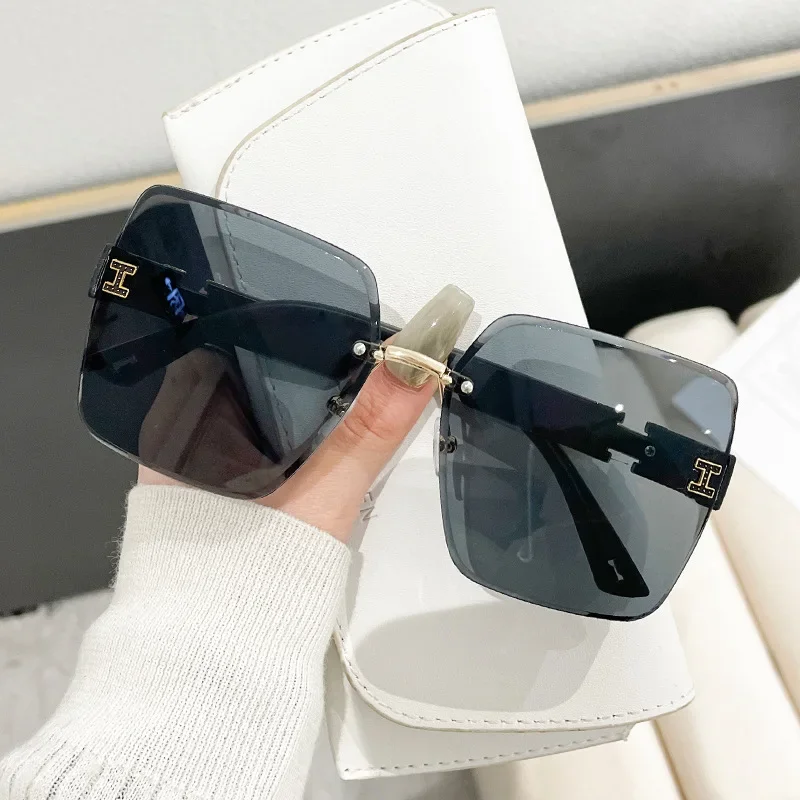 New Women Oversized Square Sunglasses Men Vintage Big Frame Rectangle Sun Glasses Street Photo Driving Eyewear UV400 Glasses