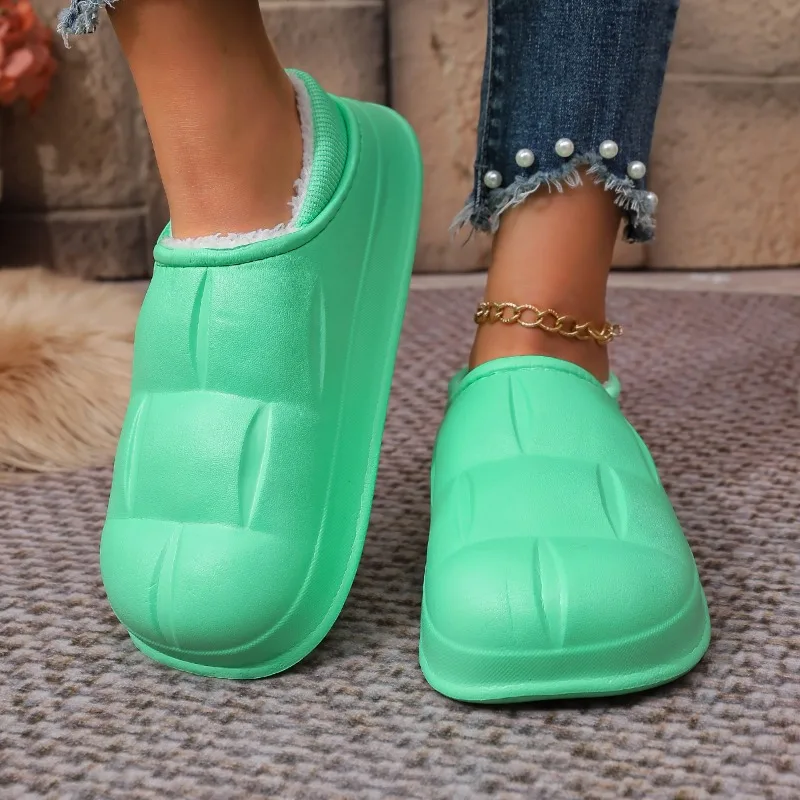 

Новинка 2023 года, домашняя непромокаемая теплая нескользящая обувь на каблуке, модные однотонные хлопковые тапочки из ЭВА, удобные зимние женские ботинки