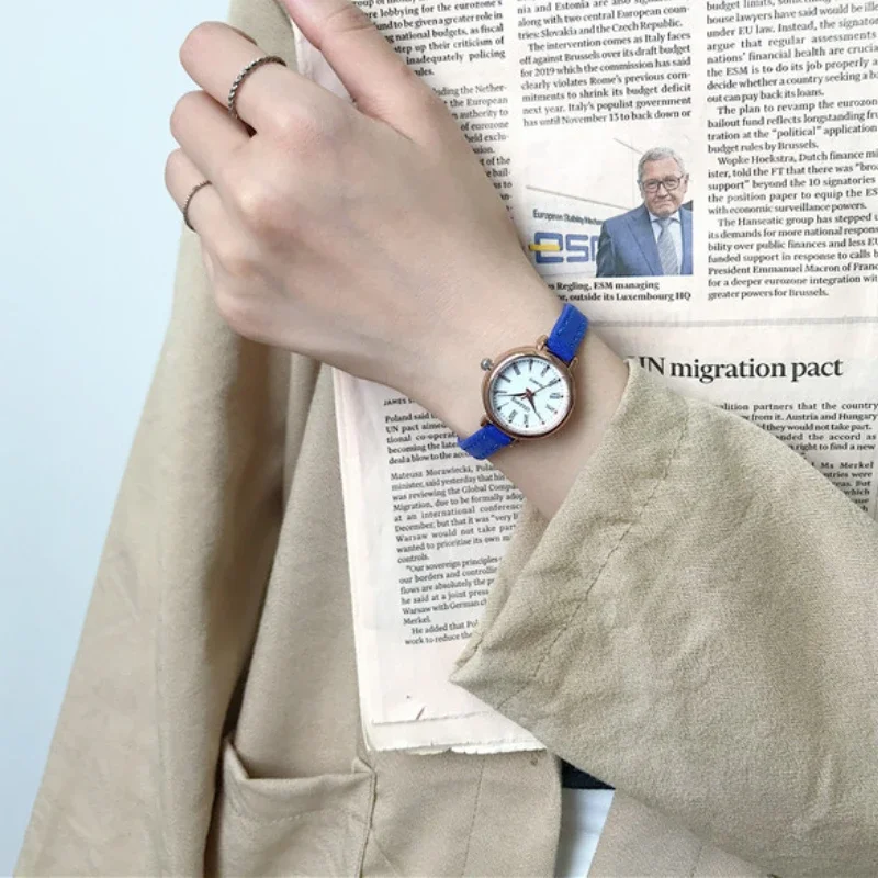 Jam tangan kuarsa wanita sastra mewah Vintage jam tangan elegan wanita tali kulit kecil tipis coklat jam tangan wanita Relogio Feminino