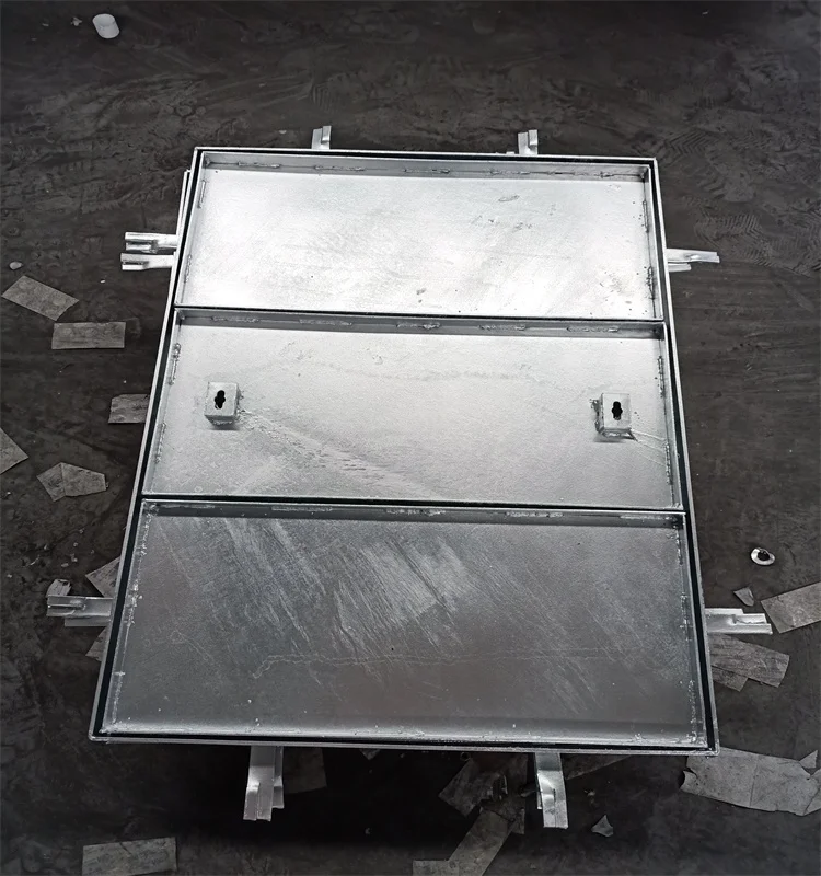 Lightweight galvanized tray grille with flat groove cover