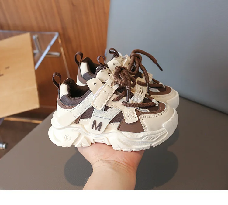 Mädchen-Sportschuhe 2026 Neuer Stil Weiche Sohle Kinder-Freizeitschuhe Modische Atmungsaktive Gestreifte Dad-Schuhe für Kinder Jungen – Detail 10
