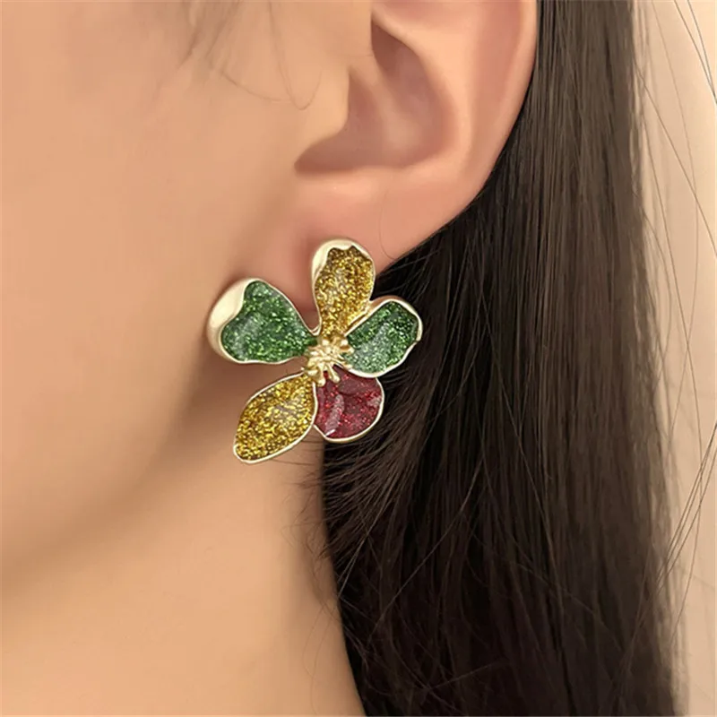 XIALUOKE European American Christmas Exquisite Simple Fashion Colorful Flower Earrings Women Holiday Jewelry Daily Accessories