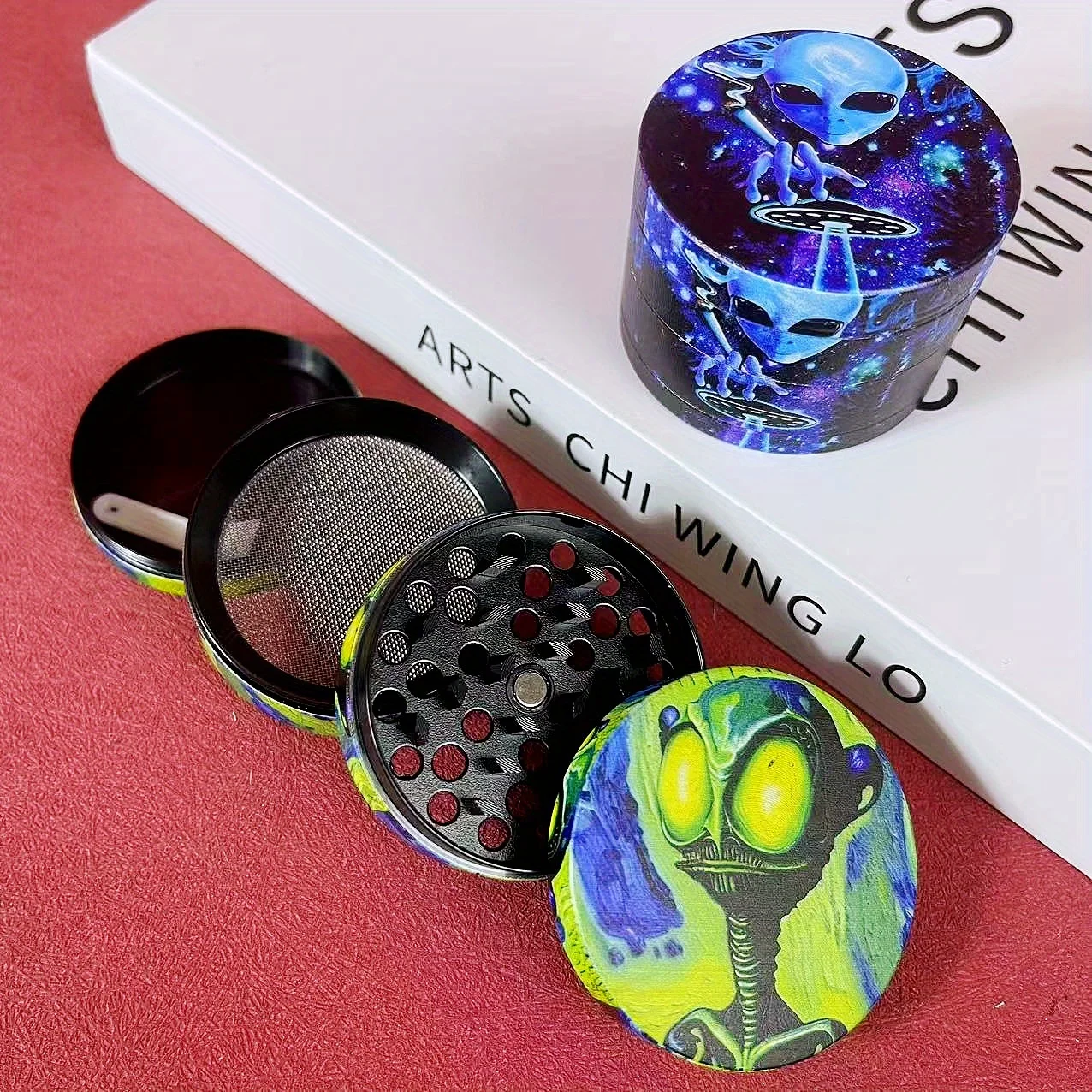 2inch Alien Herb Grinder 4-Layers Metal Vanilla Bud Crusher Salt Mortar Spice Mill Tobacco Grass Grinder Cigarette Kitchen Tool