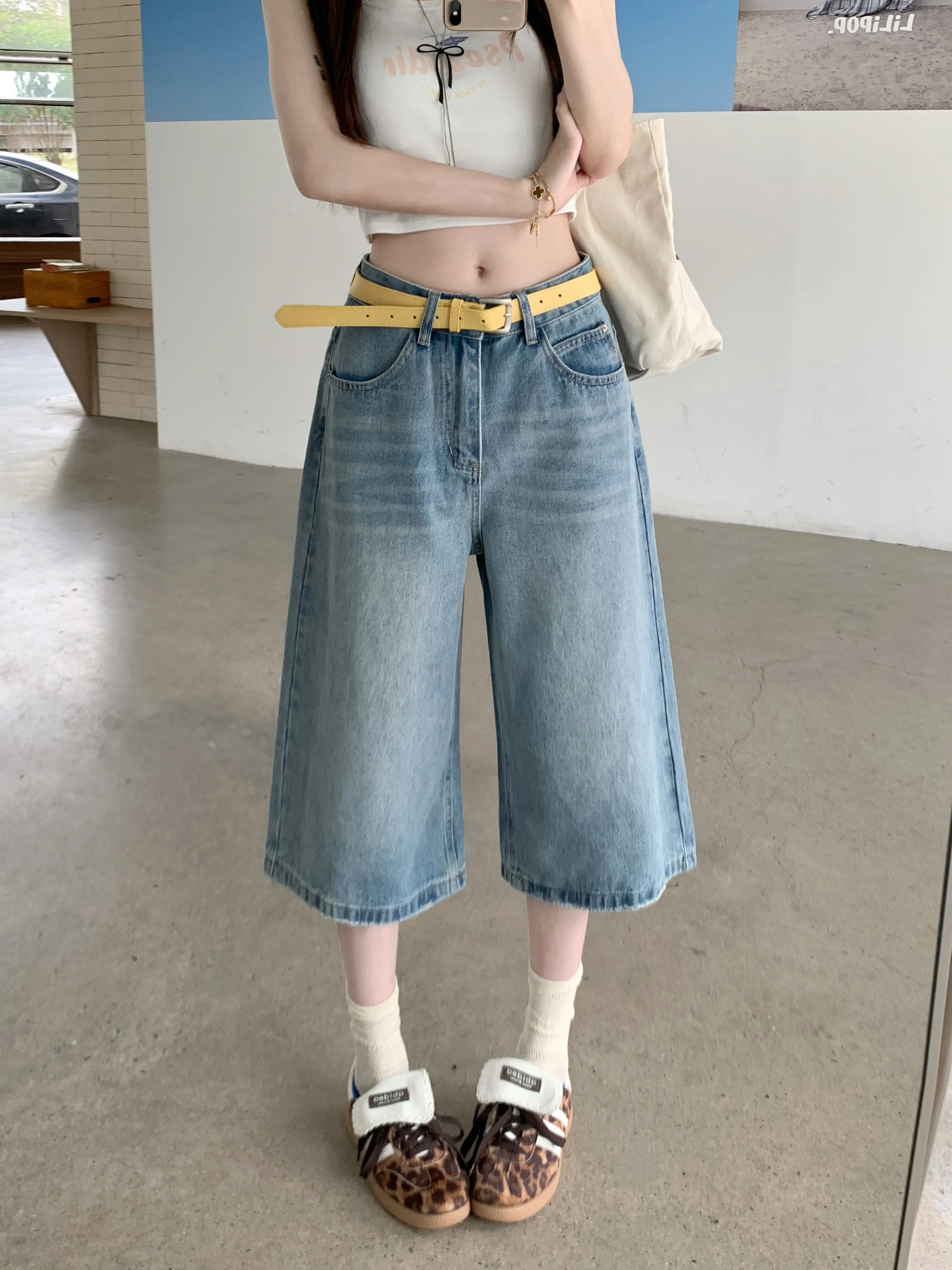 

Low Rise Flared Jeans Women' S Clothes Button Fly Zipper Closure Belted Buckle Adjustable Waistband Ladies Female Denim Trousers