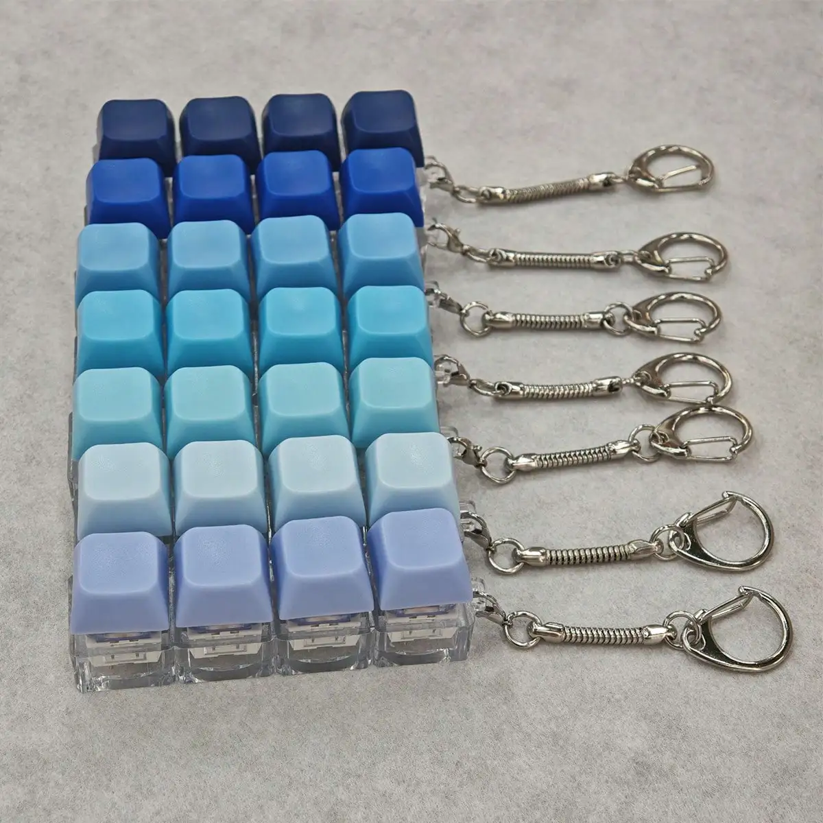

1pc 4-Key Keyboard Keychain Stress Relief Toy, Finger Keyboard Toy, Multiple Colors Available, Tension/Pressure, Unisex Keycap Keychain Pendant Decoration