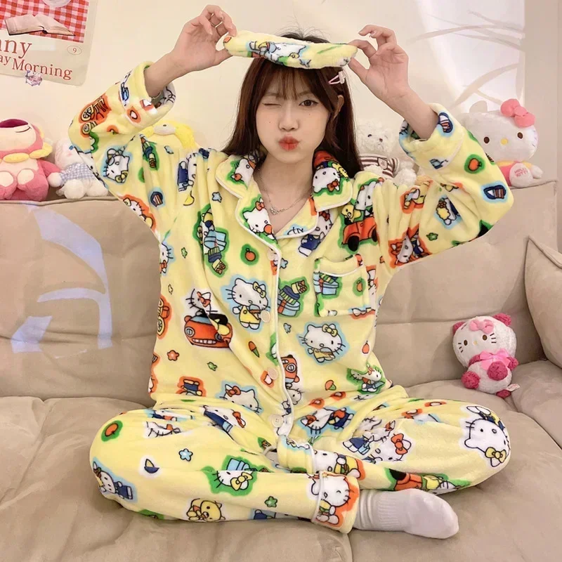 Hello Kitty winter plush pajamas women\'s, new lapel long-sleeved trousers knitted thermal Sanrio loungewear women\'s pajamas set