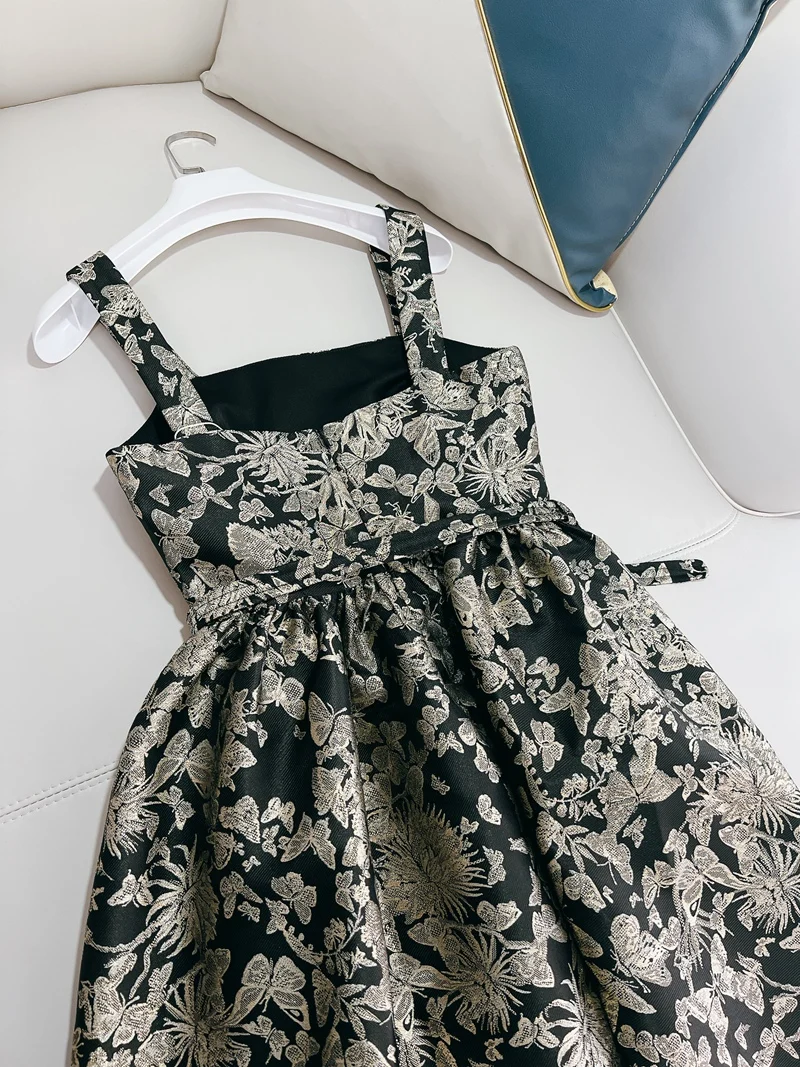 Abito da sera lungo di lusso con cinturino ricamato retrò Court Sle per giovani donne ricche Ele Aosphere Dr