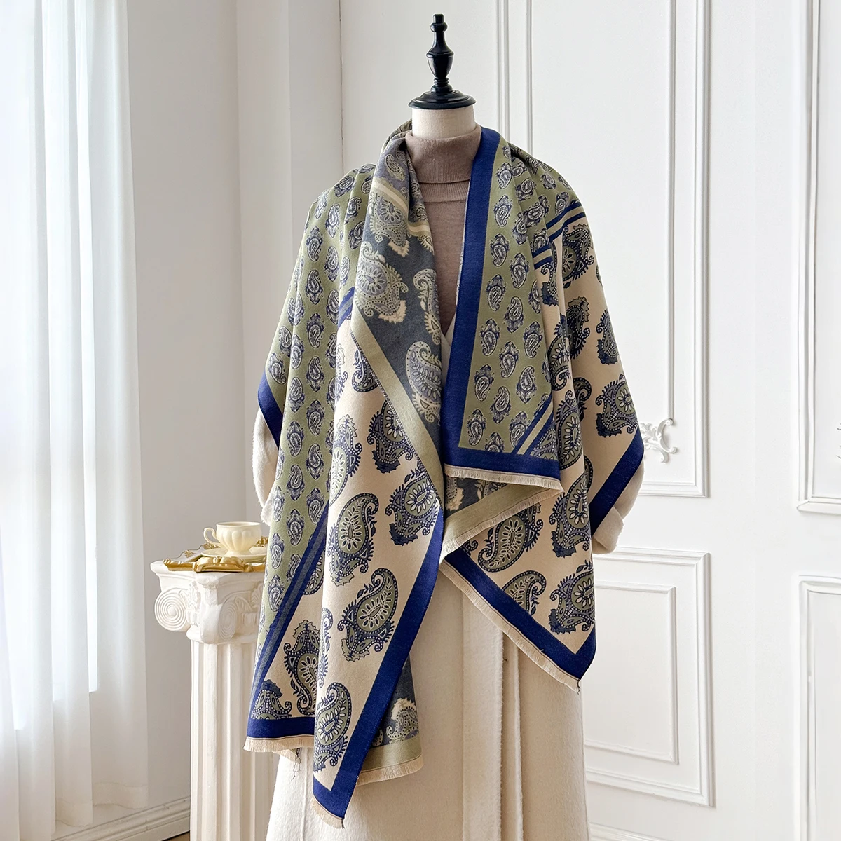 Luxe Merk Warme Fringe Pashmina Sjaal Imitatie Kasjmier Paisley Sjaal Dubbelzijdig Jacquard Winter Koudbestendig Winddicht