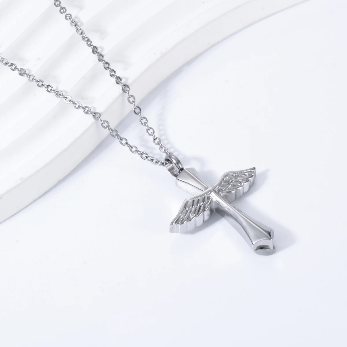 Funeral Angel Wings Cross Memorial Necklace Stainless Steel Urn Pendant Necklace For Ashes Cremation Keepsake Jewelry