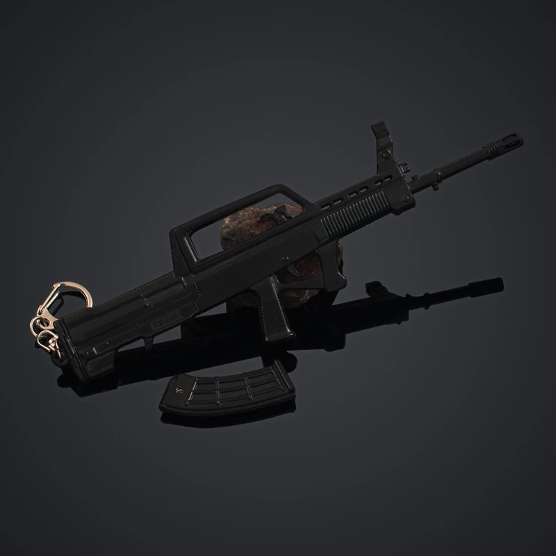 Brelok do kluczy QBZ-95 7.09 cala, pistolet zabawka, gadżet do gry, karabin szturmowy, model ze stopu, rekwizyt cosplay, zawieszka do plecaka dla graczy na zewnątrz, prezent dla chłopców