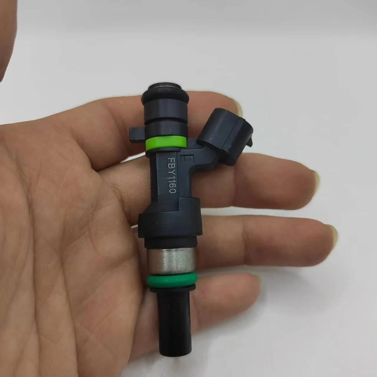 1pc-4pcs  OEM 16600 Original For  Versa- Tiida- MARCH III (K12) HR16DE 1.6L Fuel InjectorsED000 16600-ED000 FBY1160