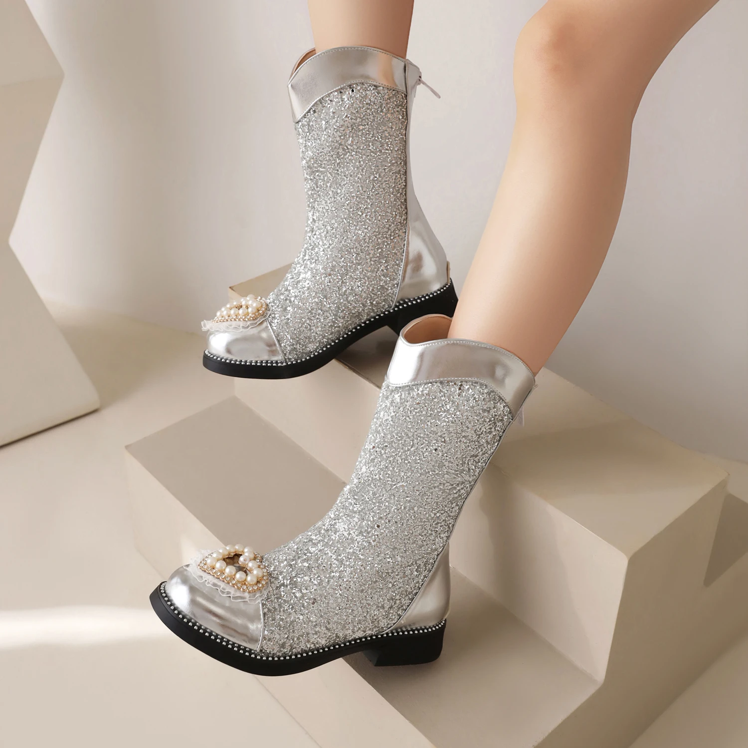 PU Stitching Sequin Cloth Cute And Sweet Student Mid-Boots Zipper Rubber Flat Bottom Love Bead String Princess Women's Boots