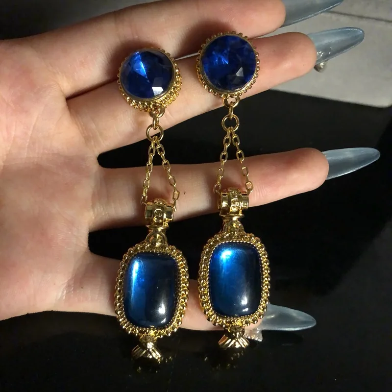 Vintage Zircon Jewelry Set for Women 2026 European And American High-End Light Luxury Earrings And Necklace Combo
