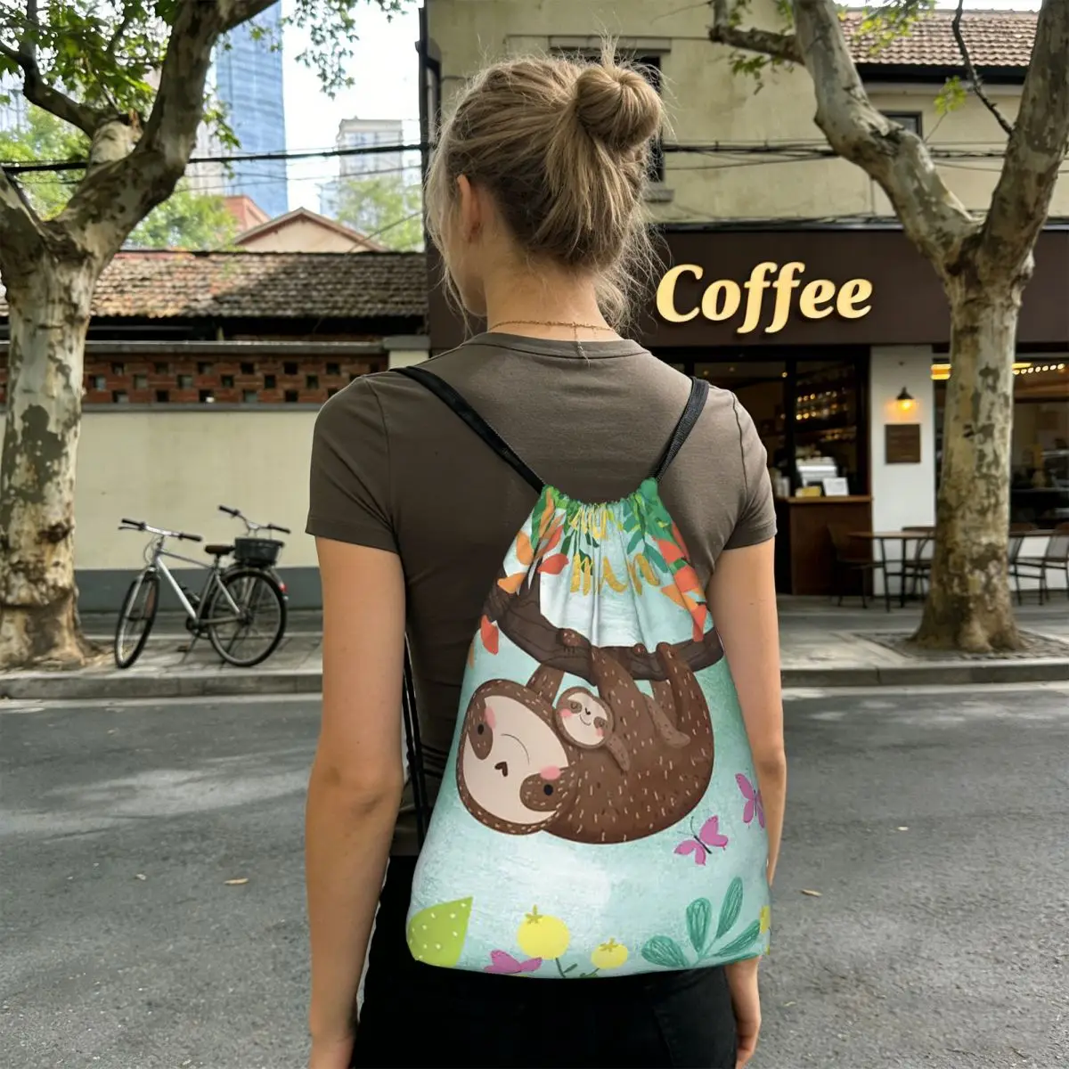 Sloth Mom With Baby Sloth On Branch Backpacks Multi-function Drawstring Bundle Pocket Sports Bag Book Bags for Man Woman Student