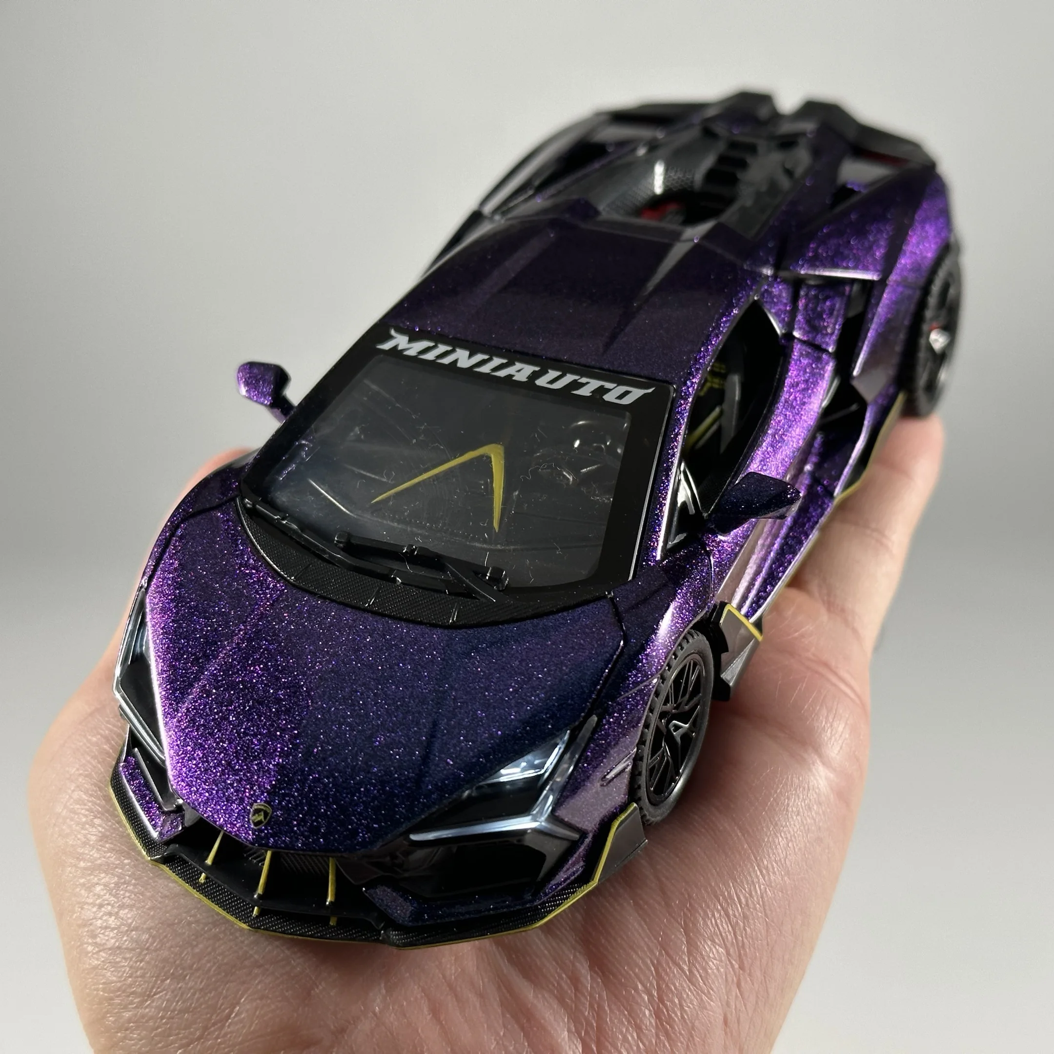 ミニカー Lamborghini Revuelto S3239b7df3f784147af19cbc4a60e0