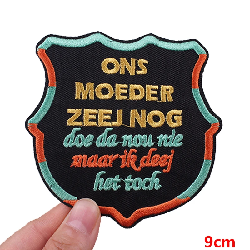 2025 Nieuwe Set Kruikenstad Embleem Geborduurde Patches DIY Kikker Carnaval Voor Nederland Patch Ijzer Op Patches Voor Kleding Decor