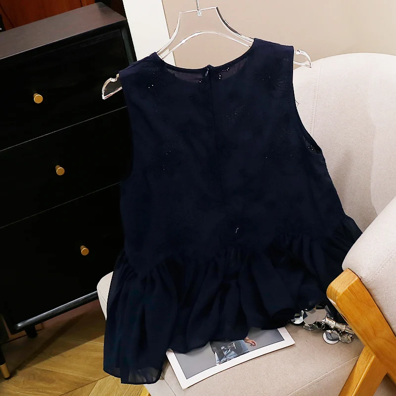 패셔너블한 헤비웨이트 레트로 코트 스타일 자수 라운드 넥 루즈핏 다용도 탑 트렌디 출퇴근룩