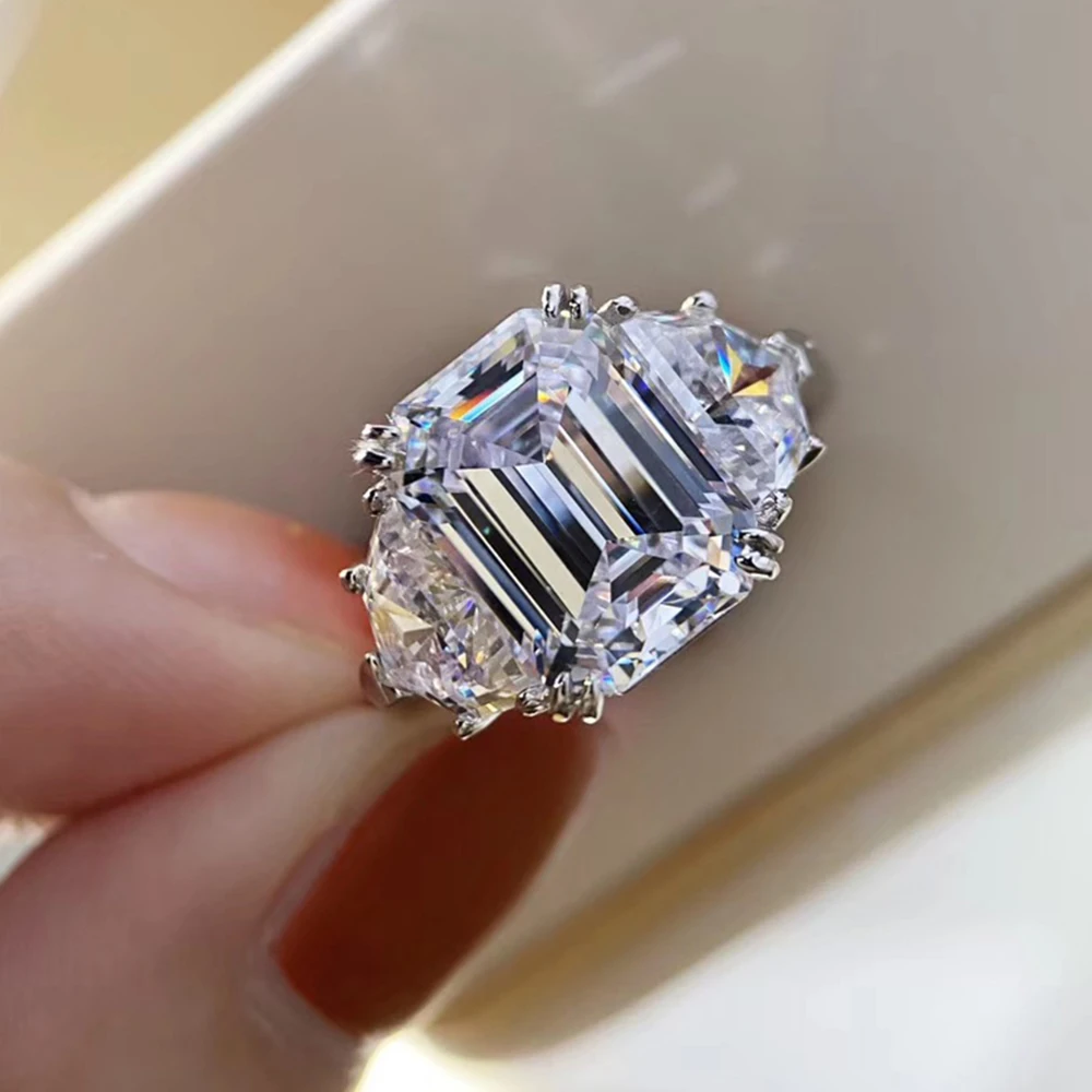 

Luxury 5ct Emerald Cut Moissanite Solid 10K 14K White Gold Three Stone Wedding Engagement Ring for Women with Certificate