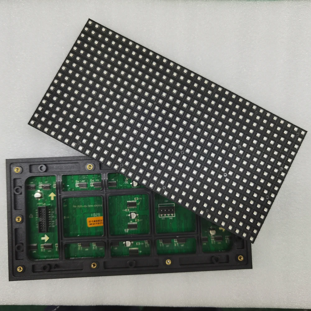 Waterdichte P8 Outdoor 256*128Mm Module Resolutie 32*16 Pixels Podium Video Wall Led Display Module