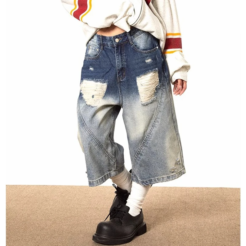 New Arrival Women Denim Shorts In Vintage Style Gradient Hole High Waist Wide Leg Korean Fashion Washed Capris