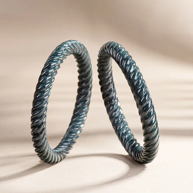 

Natural A jadeite black round bar three-dimensional Fried Dough Twists bracelet safety bracelet ice planted jade bracelet