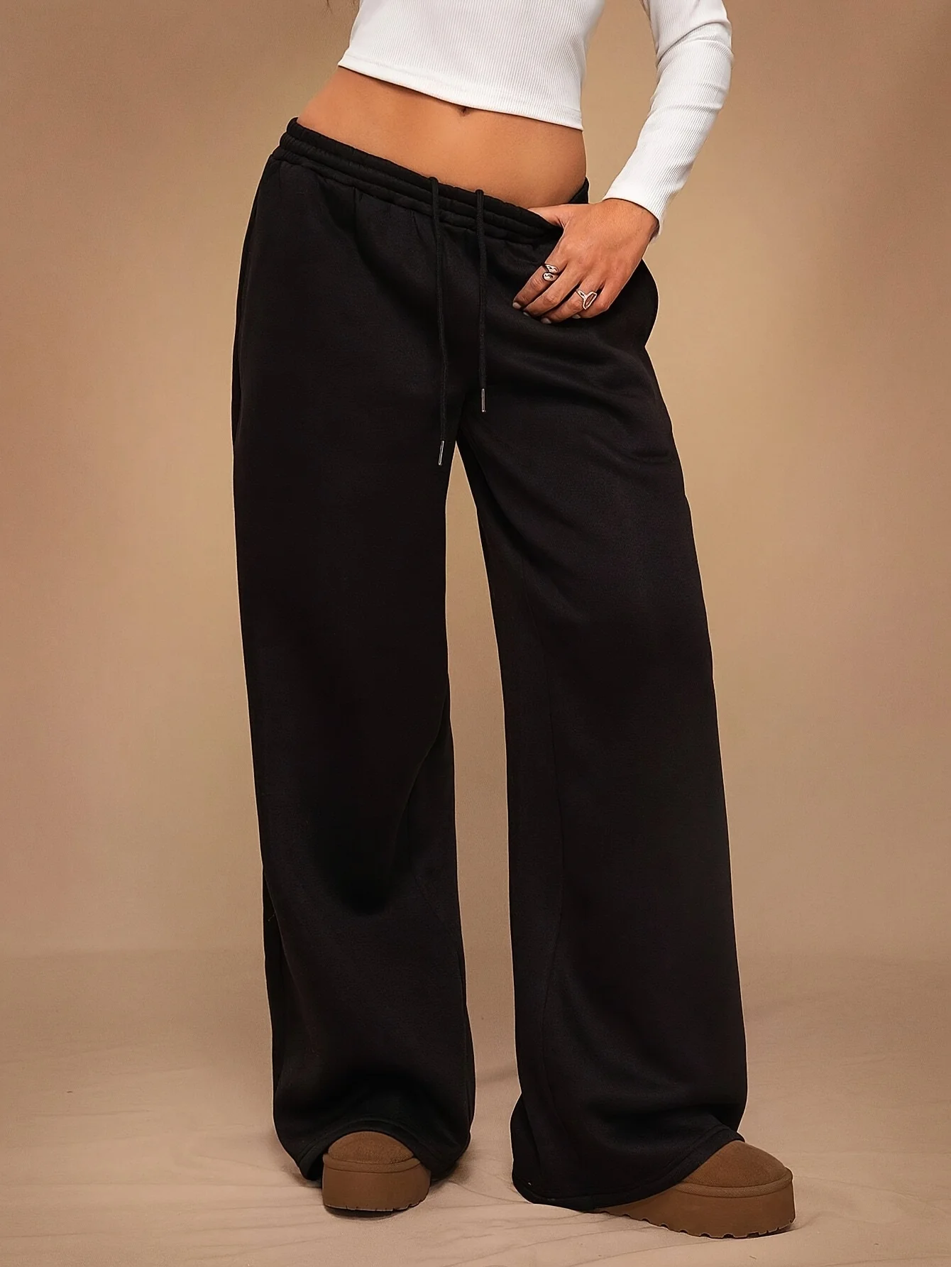 Ladies' Elastic and Elastic Ankle Pants - Wide Leg Casual Sports Pants, Solid Color Comfortable, Suitable for All Seasons