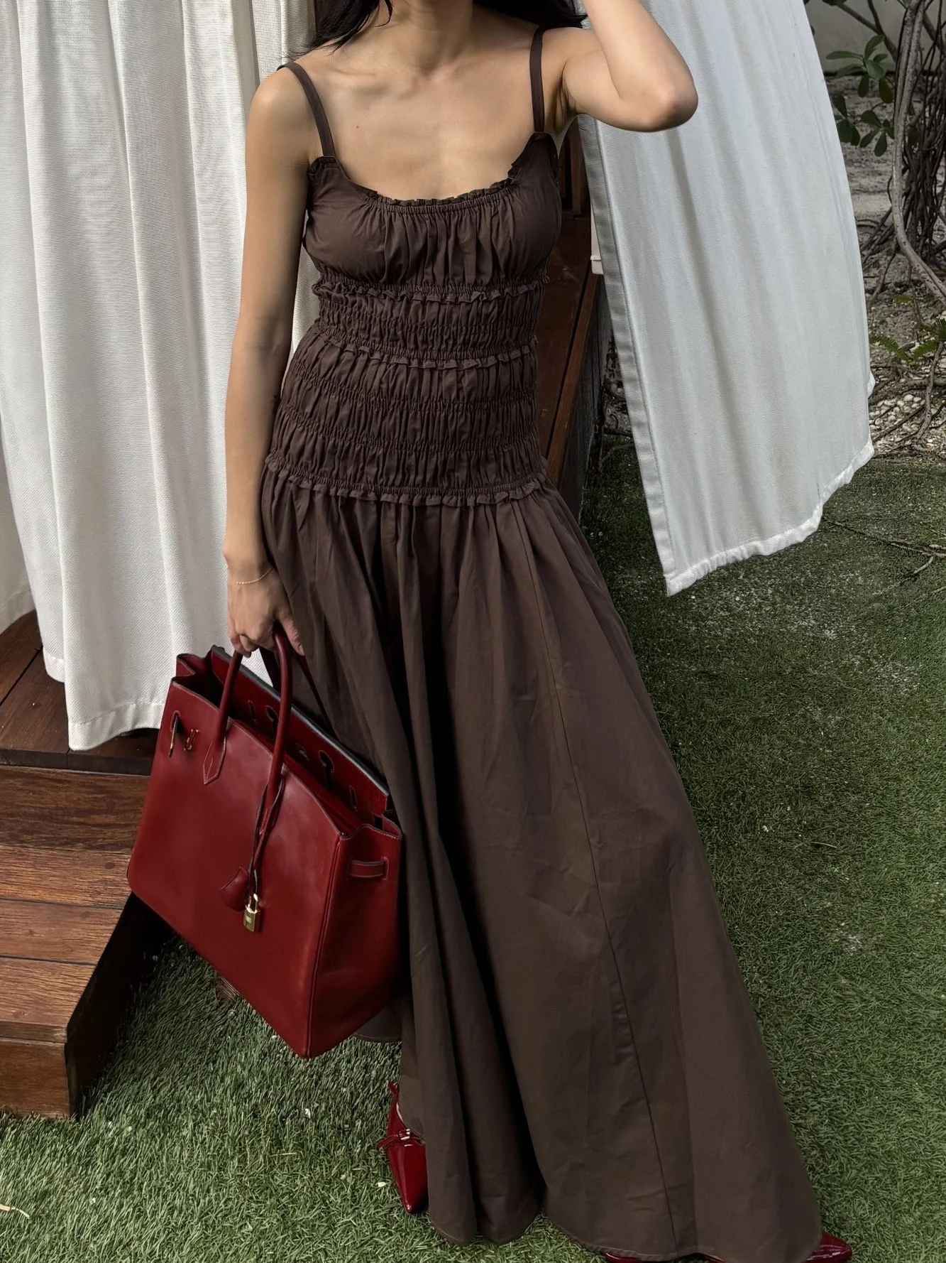 

2025 New Women Mocha Color Cotton Dress Smocking Pleated Elastic Waist Round Neck Casual Ladies Sling Robe