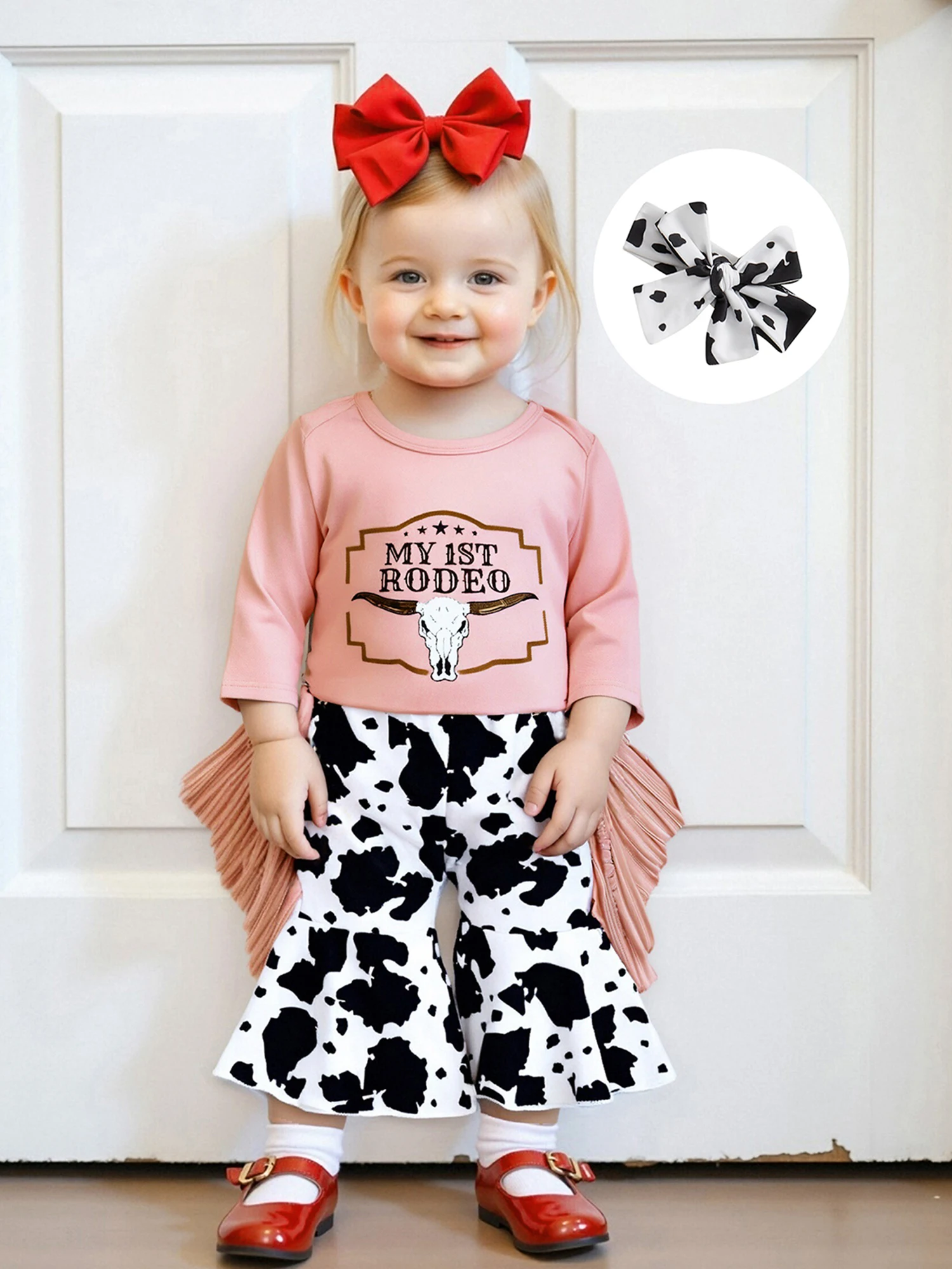 

Осенний ансамбль для маленьких девочек, стильный комбинезон с длинными рукавами и принтом головы быка, расклешенные брюки с кисточками и коровьим узором и