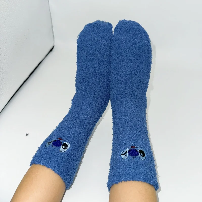 ديزني غرزة المرجان الصوف الجوارب الكرتون المطرزة الجوارب الشتاء سميكة أفخم الدافئة مريحة النوم جورب لطيف FloorSocks