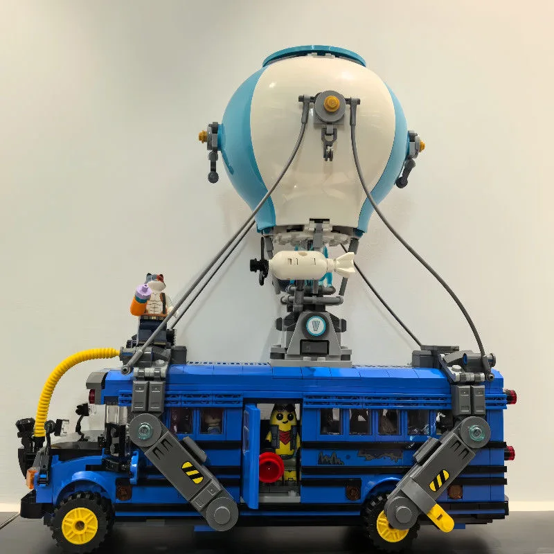 2025 New Battle Bus Building Blocks Children's Toys Birthday Gift