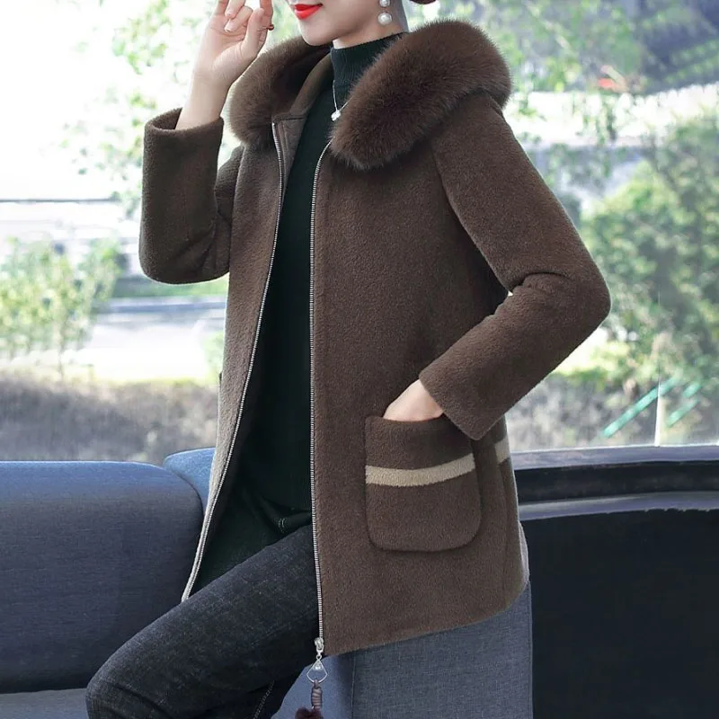 

Autumn Winter Woolen Jacket Women's Overcoat New Loose Thicke Warm Parker Coat Fashion Long Hooded Mink Fur Coat Outwear Casaco