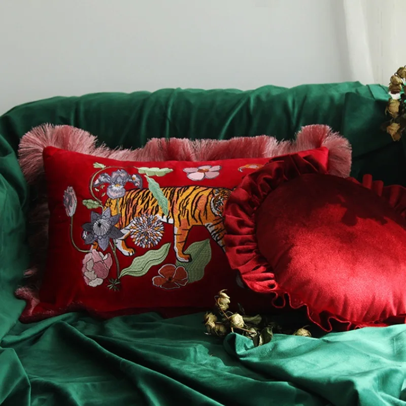 Tiger Pillow Luxury Red Velvet Embroidery Cushion Case Decorative Pillow For Sofa 30x50CM Jungle Flora Living Room Decoration