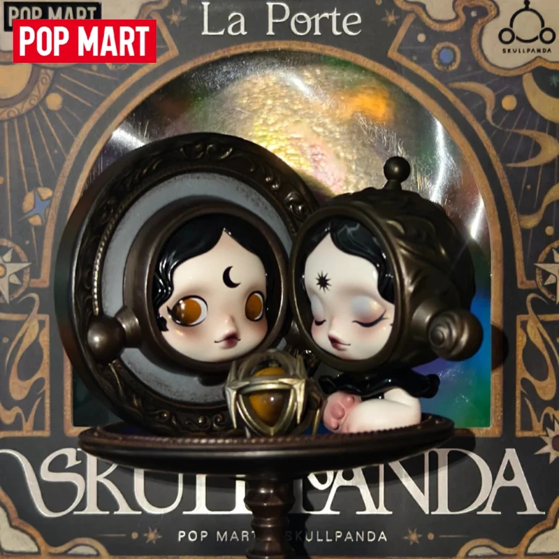 

Genuine POPMART SKULLPANDA LA PORTE Appreciate Artworks Home Decoration Creative Ornament