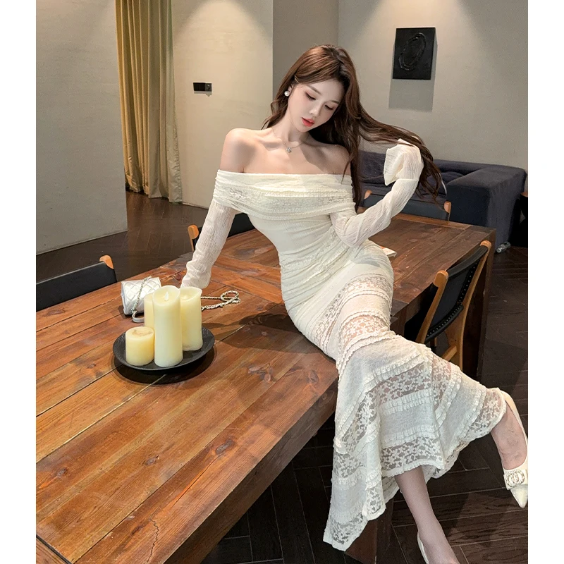 ชุดเดรสยาวทรงเมอร์เมดผ้าลูกไม้ซีทรูแขนยาวแบบฝรั่งเศส ดีไซน์หรูหราสำหรับผู้หญิง ชุดราตรีแบบไร้สาย ชุดเดรสยาวแฟชั่นเปิดไหล่