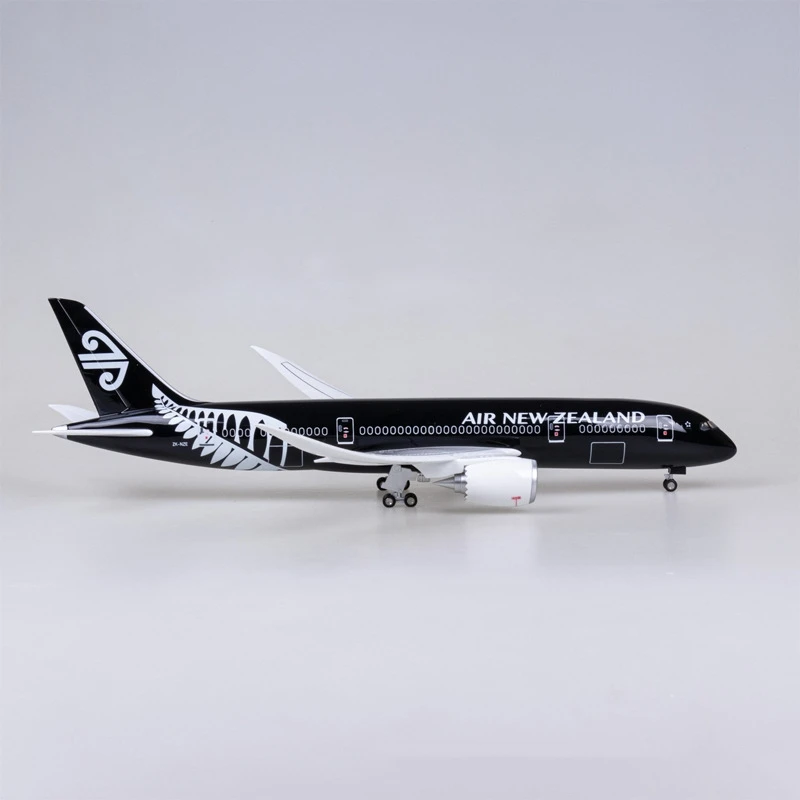 

43cm 1/130 Scale Aircraft B787 New Zealand Airways Diecast Resin Airplanes Kit With LED Lights & Wheels Home Decoration Souvenir