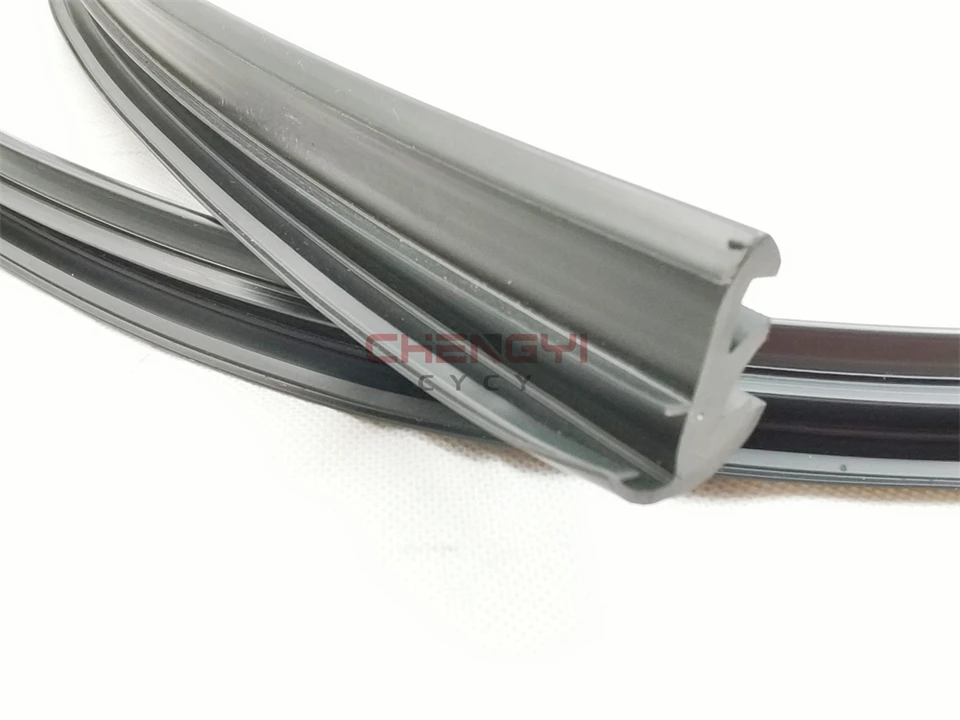 Front Windshield Sealing Strip Fit For Pajero Montero Shogun V63W