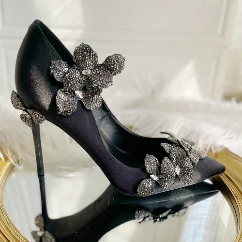 

UVRCOS Crystal Flowers Women High Heel Shoes Pointed toe Black Satin Stiletto Heels Rhinestones Party Wedding Shoes Pumps