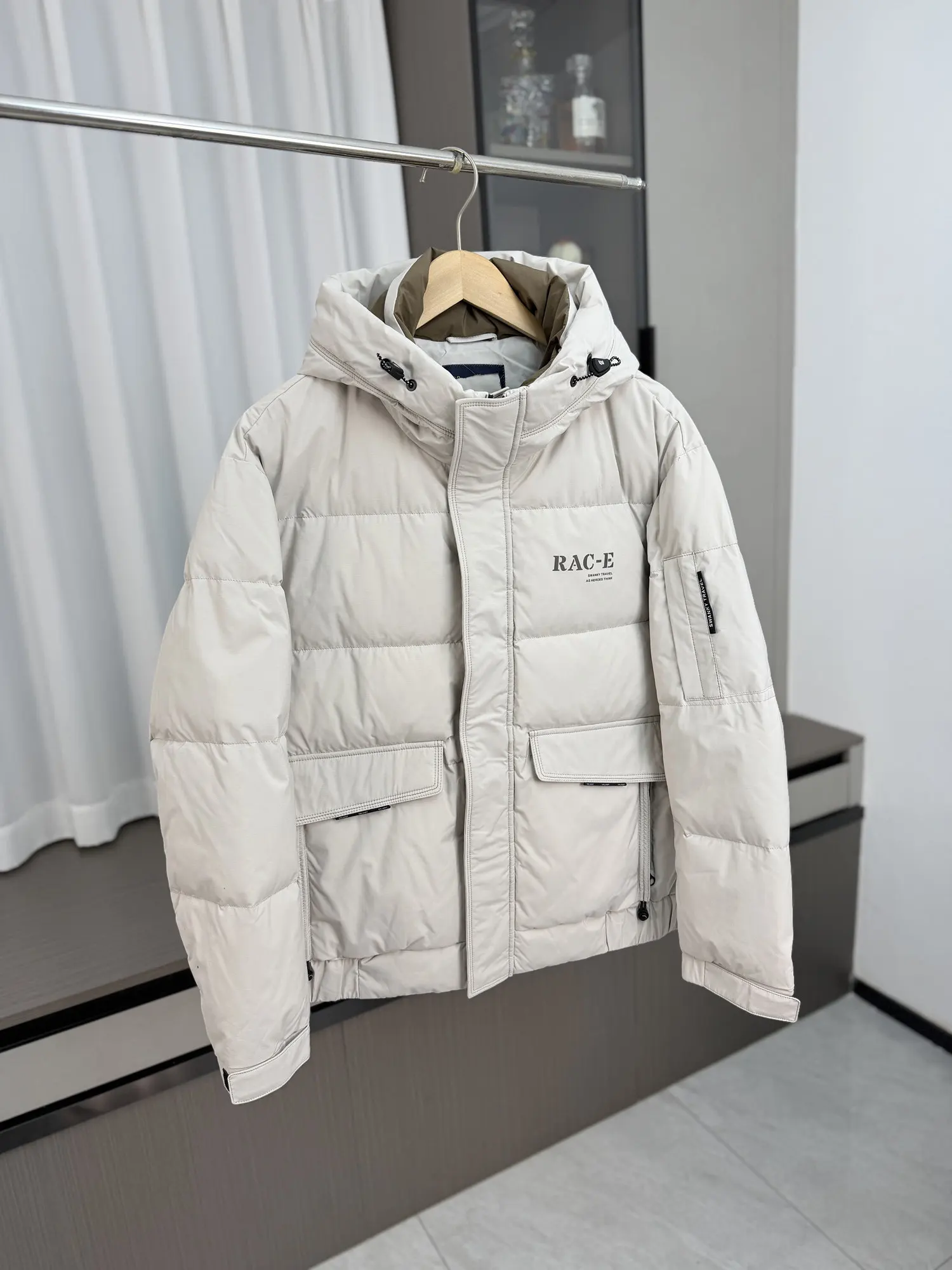 

Утепленная зимняя мужская пуховая куртка с капюшоном, ветрозащитная, морозостойкая, для работы, модная, городская, стильная, стандартного кроя, с длинными рукавами