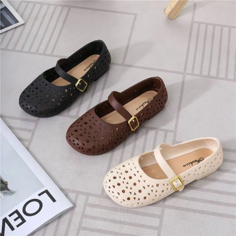 

New soft-soled breathable hollow hole shoes fairy style with skirt flat bottom one-word buckle with Mary Jane slippers girls
