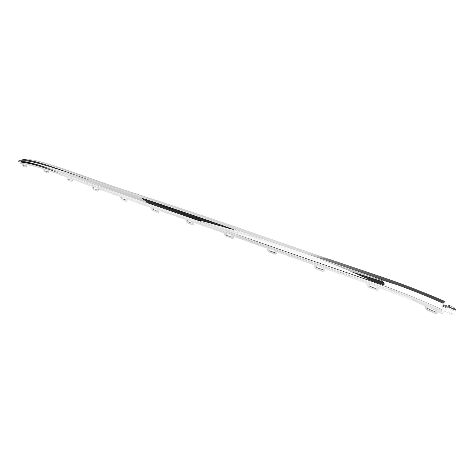 Suitable for 16-19 Volkswagen Passat chrome alloy rear middle bumper molded parts 5618538352ZZ