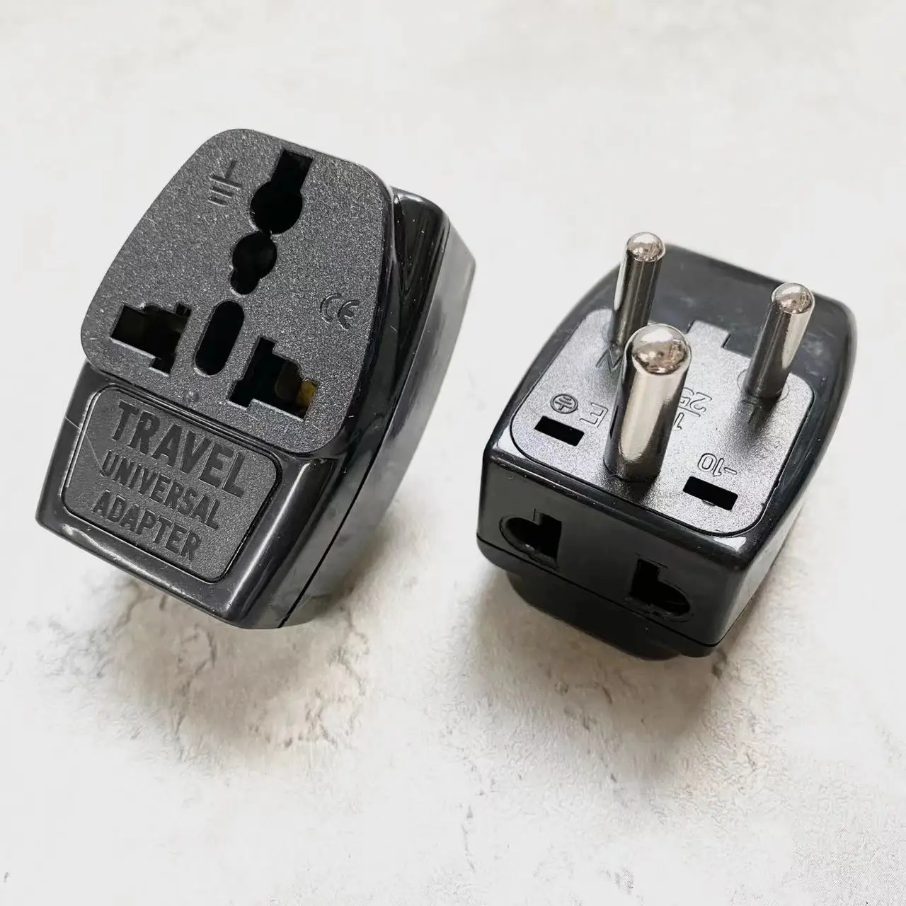 Small South Africa Travel Adapter With 3 Power Outlet Universal UK US AU Wall Socket To India Sri Lanka Power Plug Converter