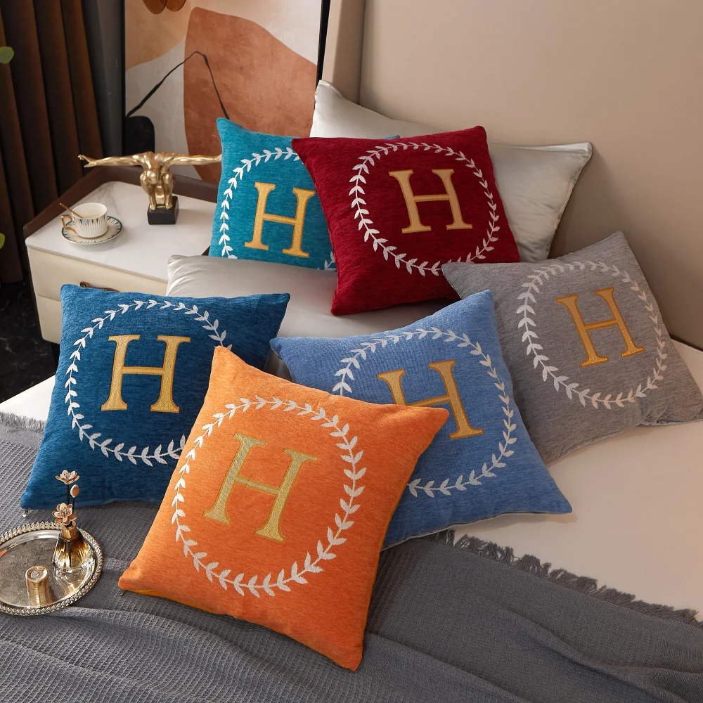 

18x18 Inch Chenille Cushion Cover Letter Style Embroidered Jacquard Pillowcase Decorative Cushion Case For Car Sofa Pillow Cover