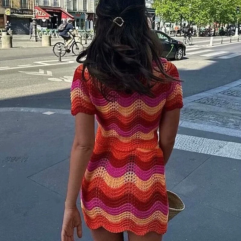 Conjunto de Top de Meia Manga em Malha E e  Saia Casual Primavera 2025 Moda Fena Conjunto de Fibra de Poliéster