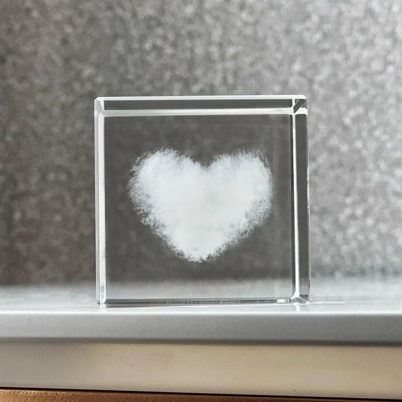 Chovendo cubos de nuvem, descompressão romântica e cura ornamentos de cristal, presentes para namoradas de colegas de classe e namoradas