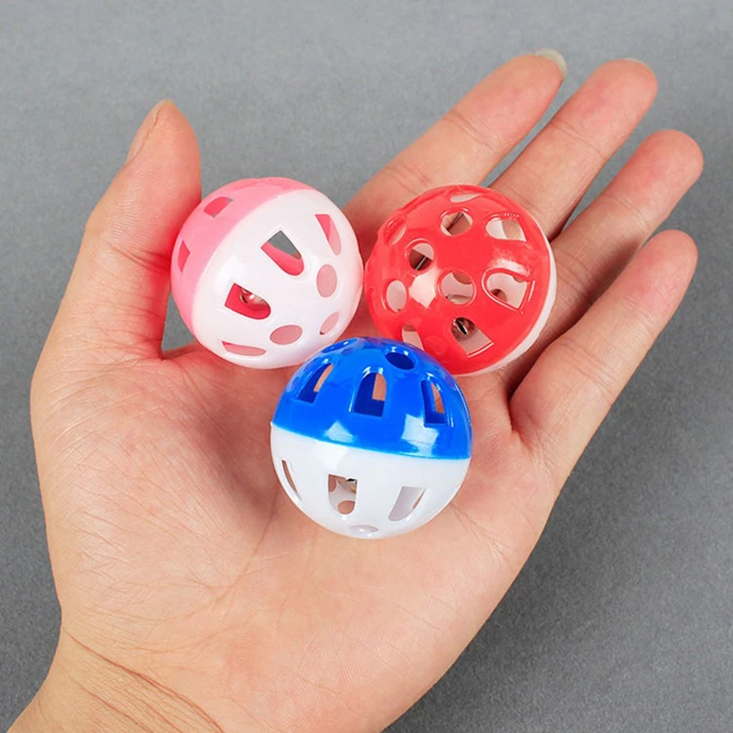 Cute cat toy ball Sound bell interactive cat toy multi-colored plastic hollow toy ball Pet supplies