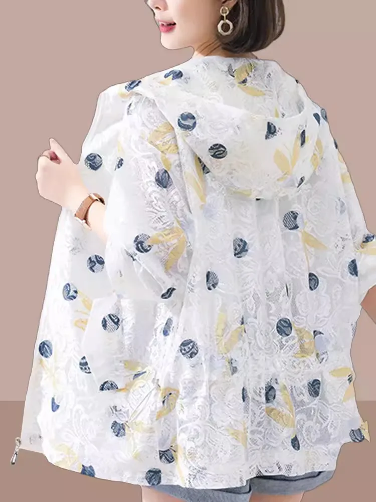 

Женская одежда с длинными рукавами и защитой от ультрафиолета, дышащая свободная куртка для улицы, большие размеры, летняя одежда, повседневная модная одежда с капюшоном