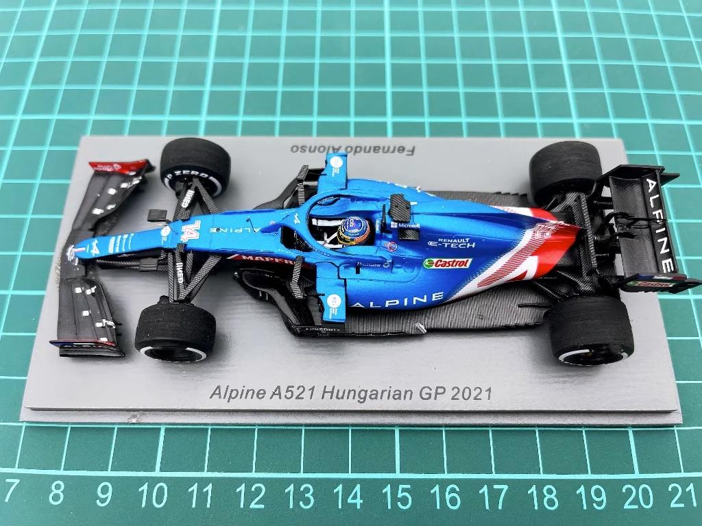 ของขวัญ1:43 A521 F1ประกายไฟ2021เฟอร์นันโดอลองโซ่สถานที่จำลอง4th โลหะเรซินแบบสถิตโมเดลรถยนต์แบบจำกัด