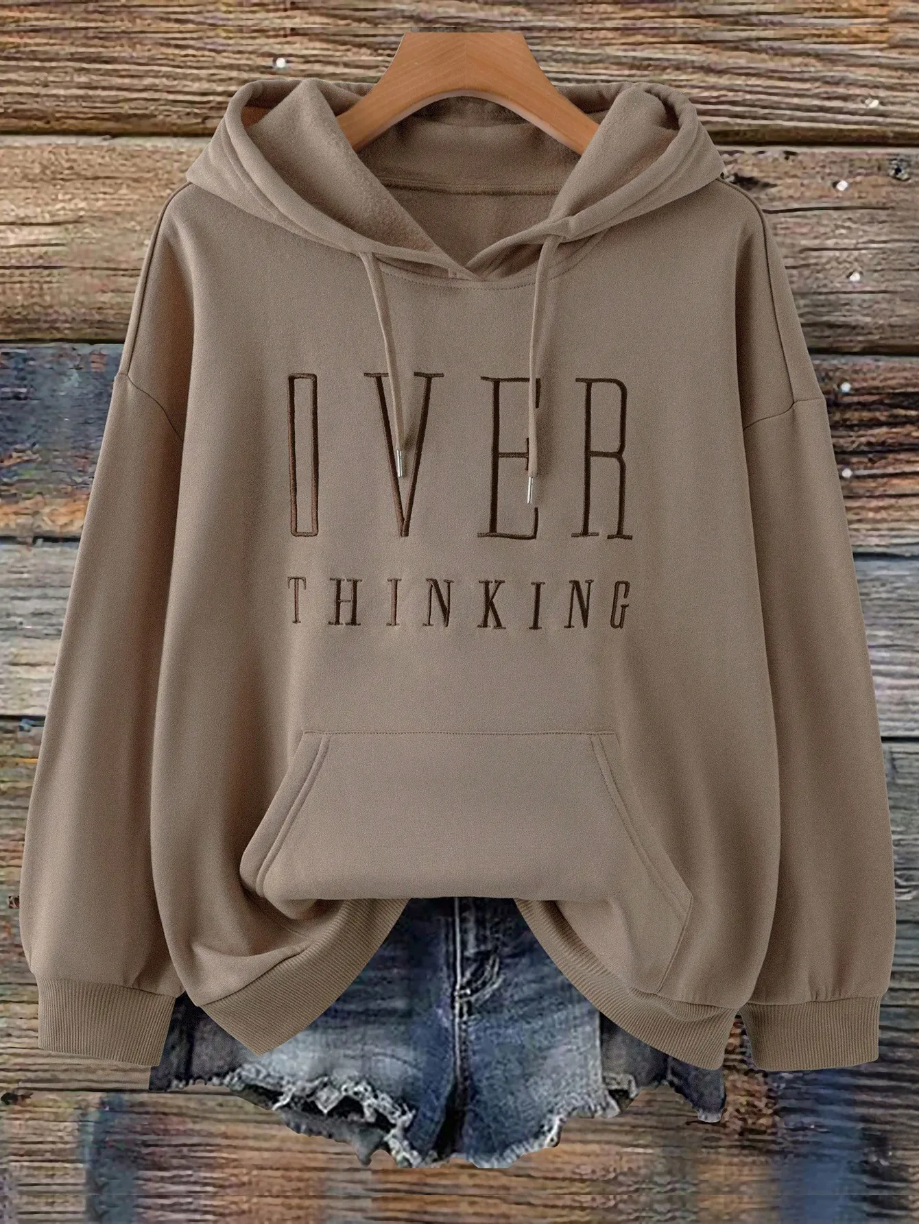 

Женская толстовка оверсайз с вышитой надписью «OVER THINKING», повседневный свободный крой